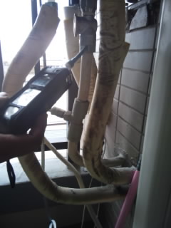 給湯器交換 豊島区 施工中 点検